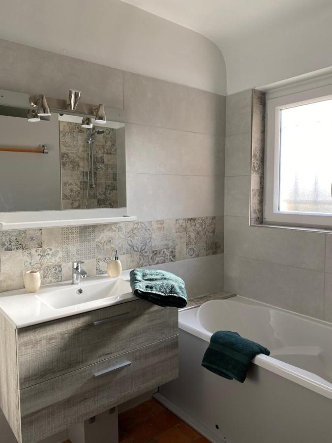 Bed and Breakfast La Valiniere Seur Экстерьер фото